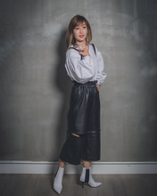 Load image into Gallery viewer, Women's Detachable Leather Cropped Pants